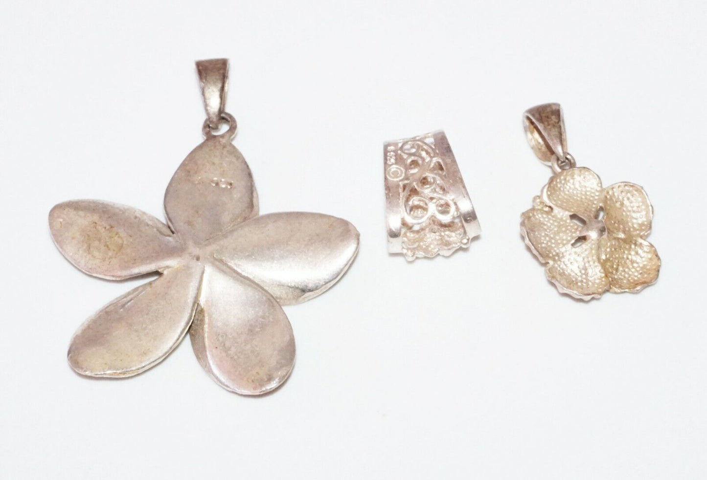 3Pc Hawaii Sterling Silver Mixed Lot Plumeria & Hibiscus Pendants (***) 23
