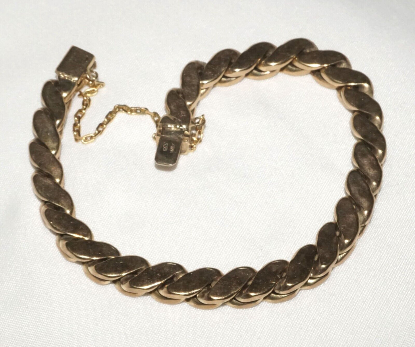 9k Yellow Gold Heavy Weight Curb Link Men's Bracelet (QuC) 24
