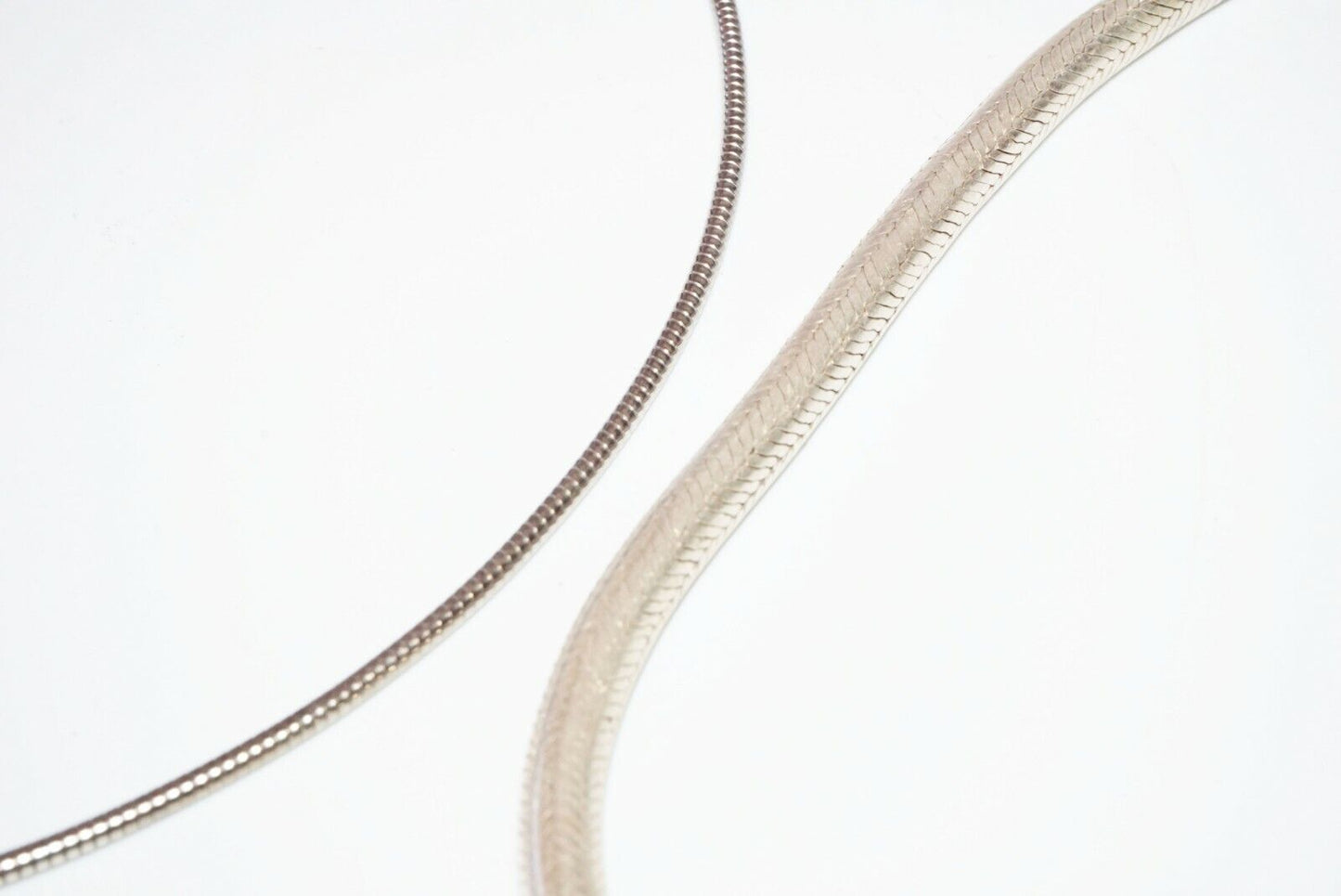 2x Vintage South East Asian Unmarked Silver Choker Necklaces & Cable (***) 31