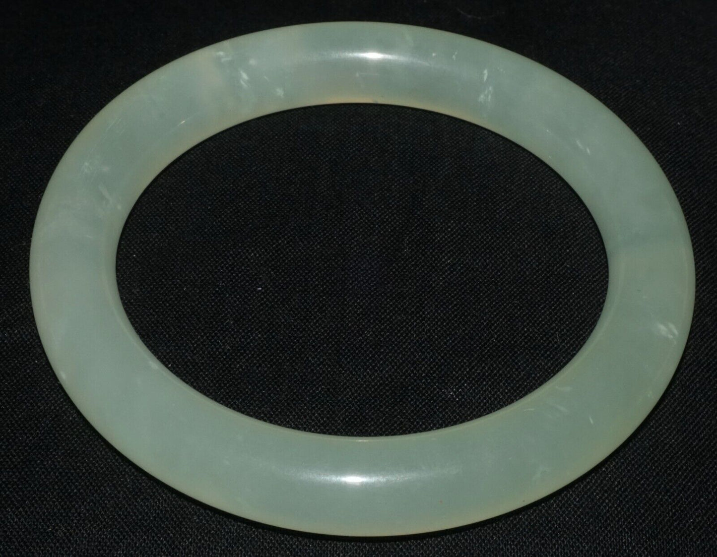 Vintage Chinese Semi Translucent Pale Green Glass Bangle Bracelet (LeS) B64