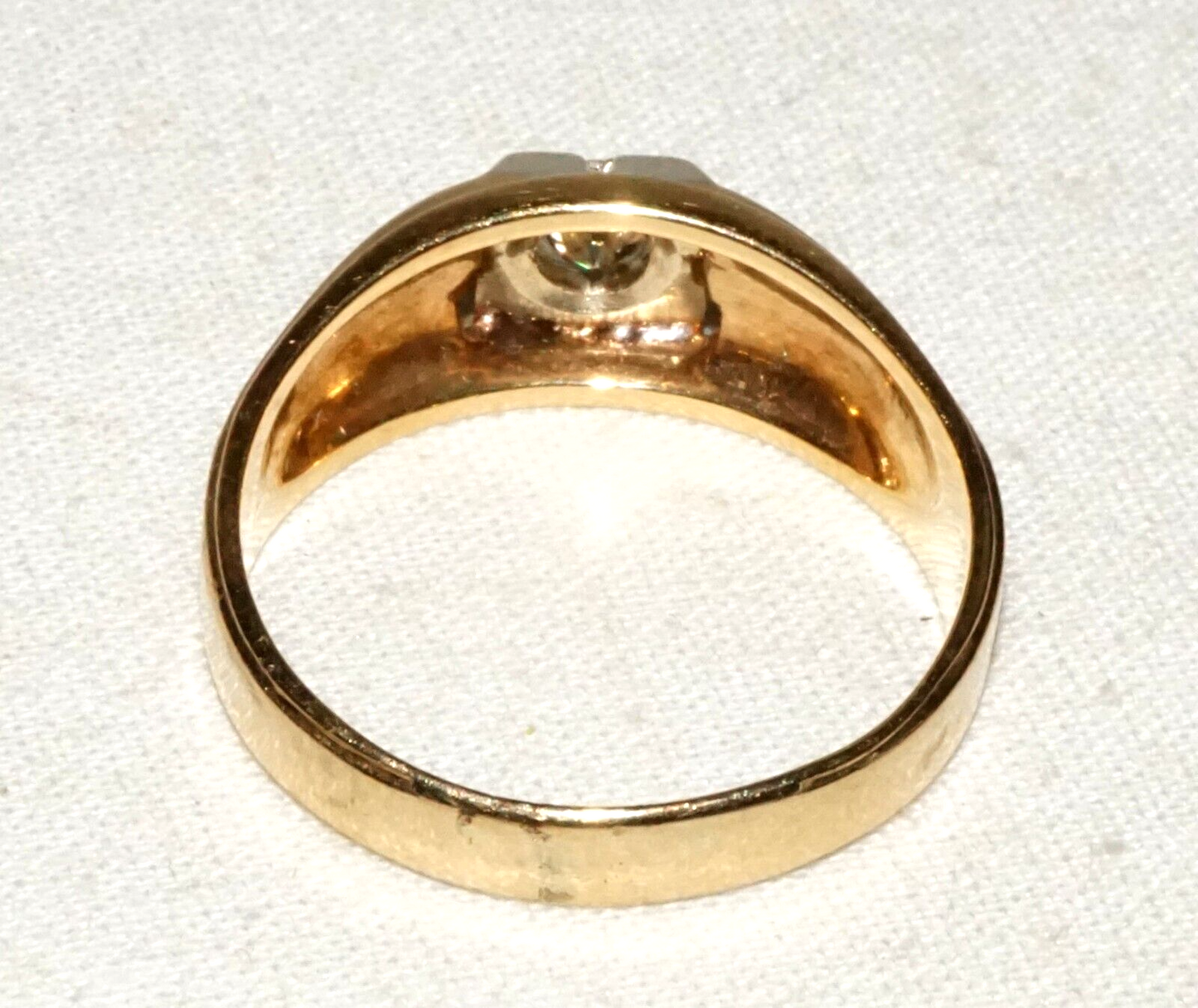 Vintage 14k Yellow Gold Men's Ring Sz. 11 w. 1/2ct. Diamond in Box (InS)L5