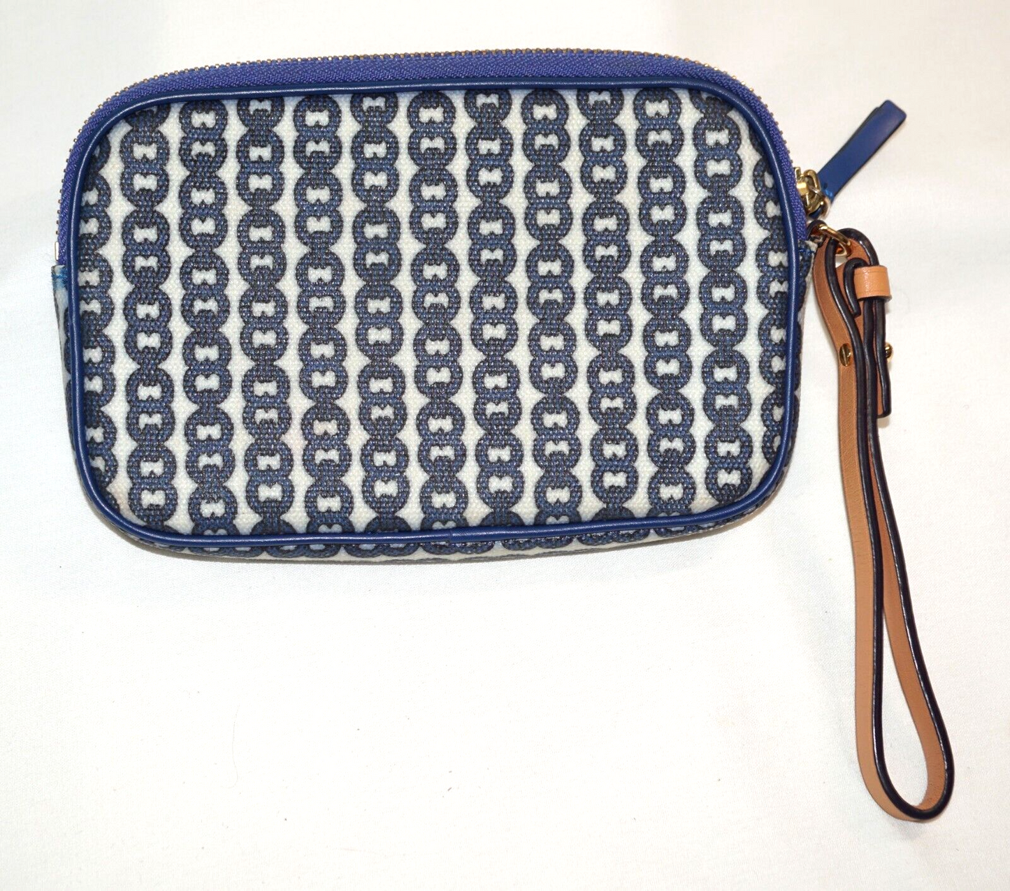 Tori Burch Gemini Link Canvas Wristlet (InS)37