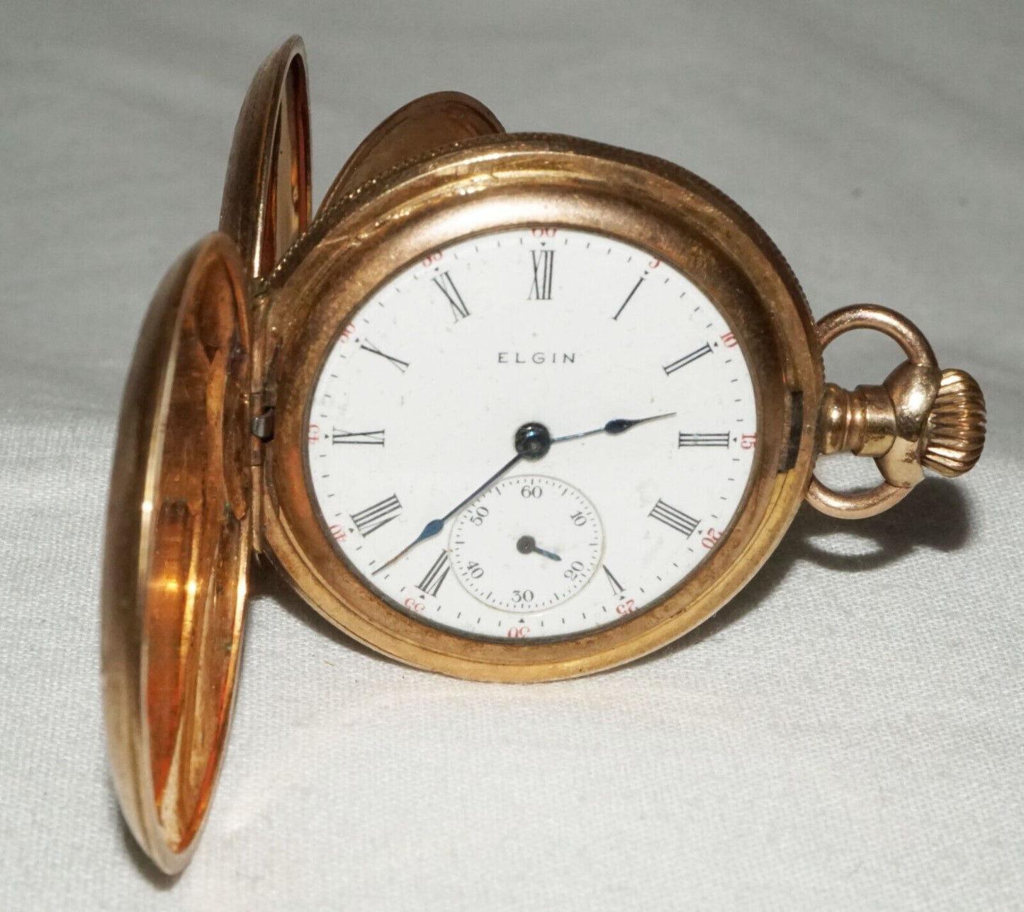1906 US Gold Plated Hunter Case Ladies Manual Pocket Watch by Elgin (ShI)