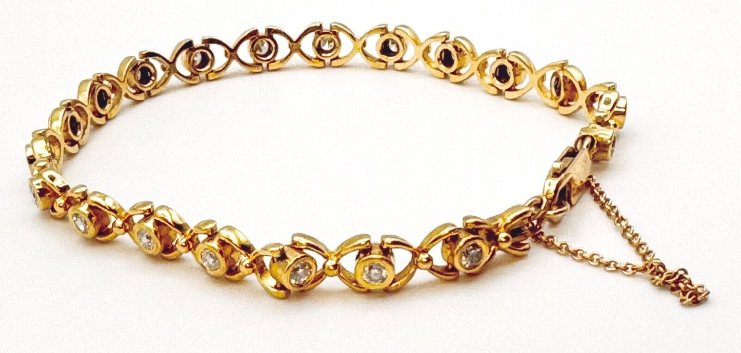 18k Yellow Gold Interlocking Design Bracelet w 20 Diamonds Total 1.2 Ct. (NeW)