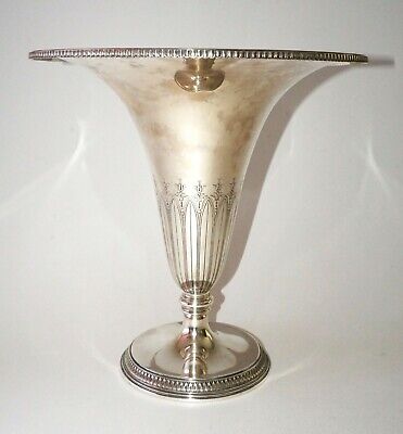 1920s US Large Sterling Silver Trumpet Vase w. Insert by Tiffany & Co. (Cwo)