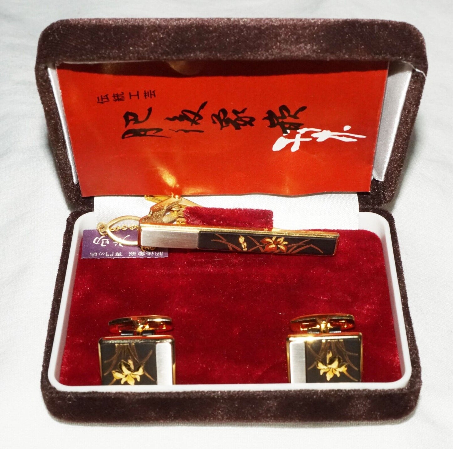 3Pc Japanese 18k Gold Plated Tie Clasp & Cufflinks w. Lacquer Flower Motif (OdC)