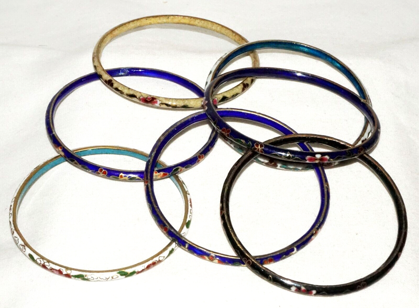 7Pc Vintage Chinese Multicolor Cloisonne Bangle Bracelet Lot w. Floral (LeS)L25