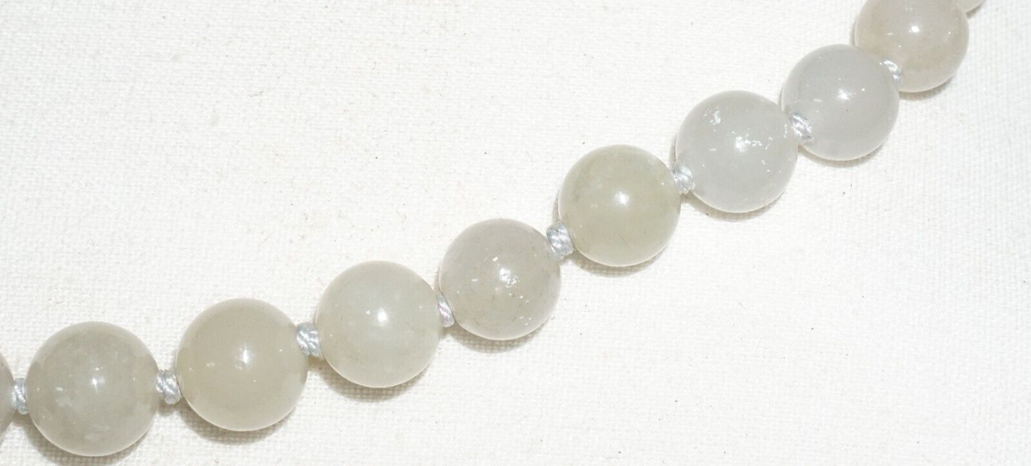 Vintage Chinese Grey Green Jadeite Jade Bead necklace w. Silver Clasp (---)#1