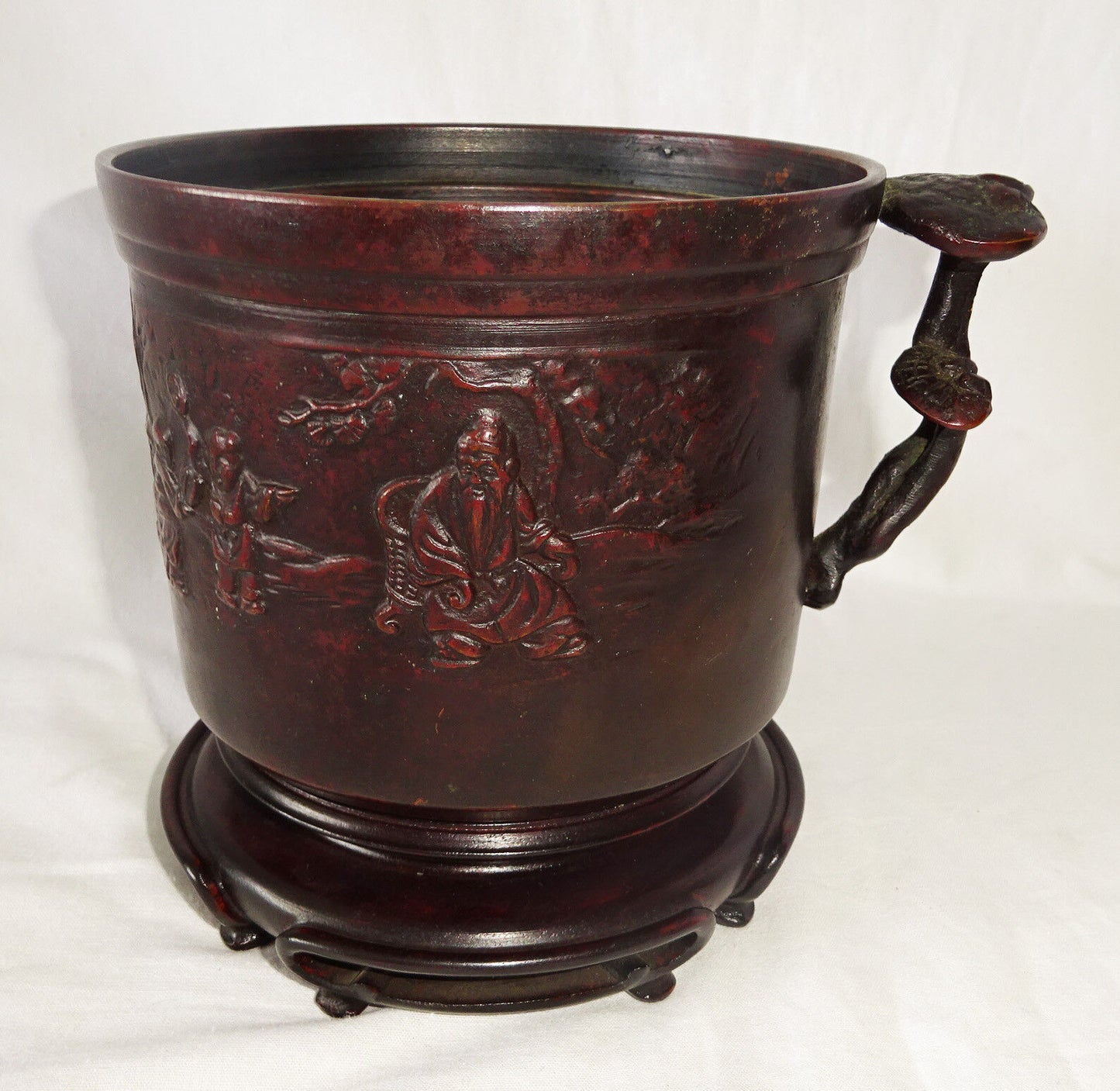 18/19C Chinese Bronze Scholar Motif Brush Pot w. Lingzhi Handle & Stand (808)