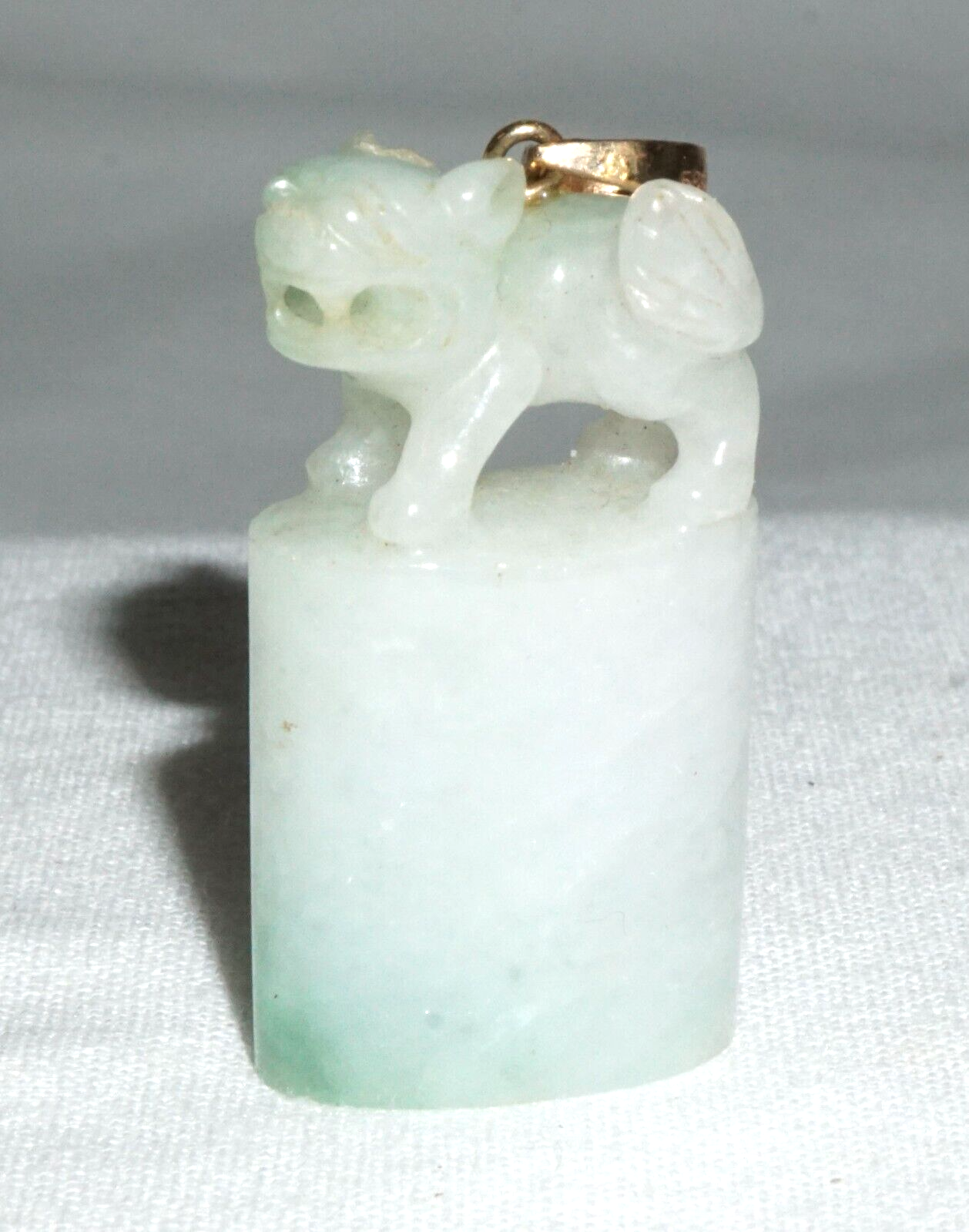 Vintage Chinese 14k Yellow Gold set Jadeite Jade Mini Seal Style Pendant (FeL)