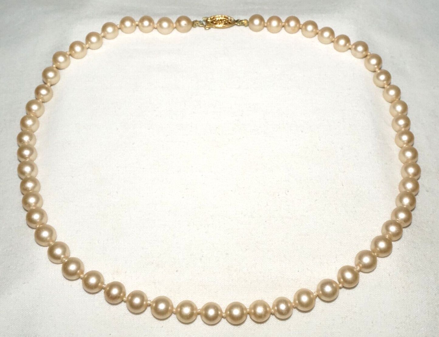 Vintage Faux Pearl Necklace w. Gold Plated Silver Filigree Clasp (InS)L5 1st