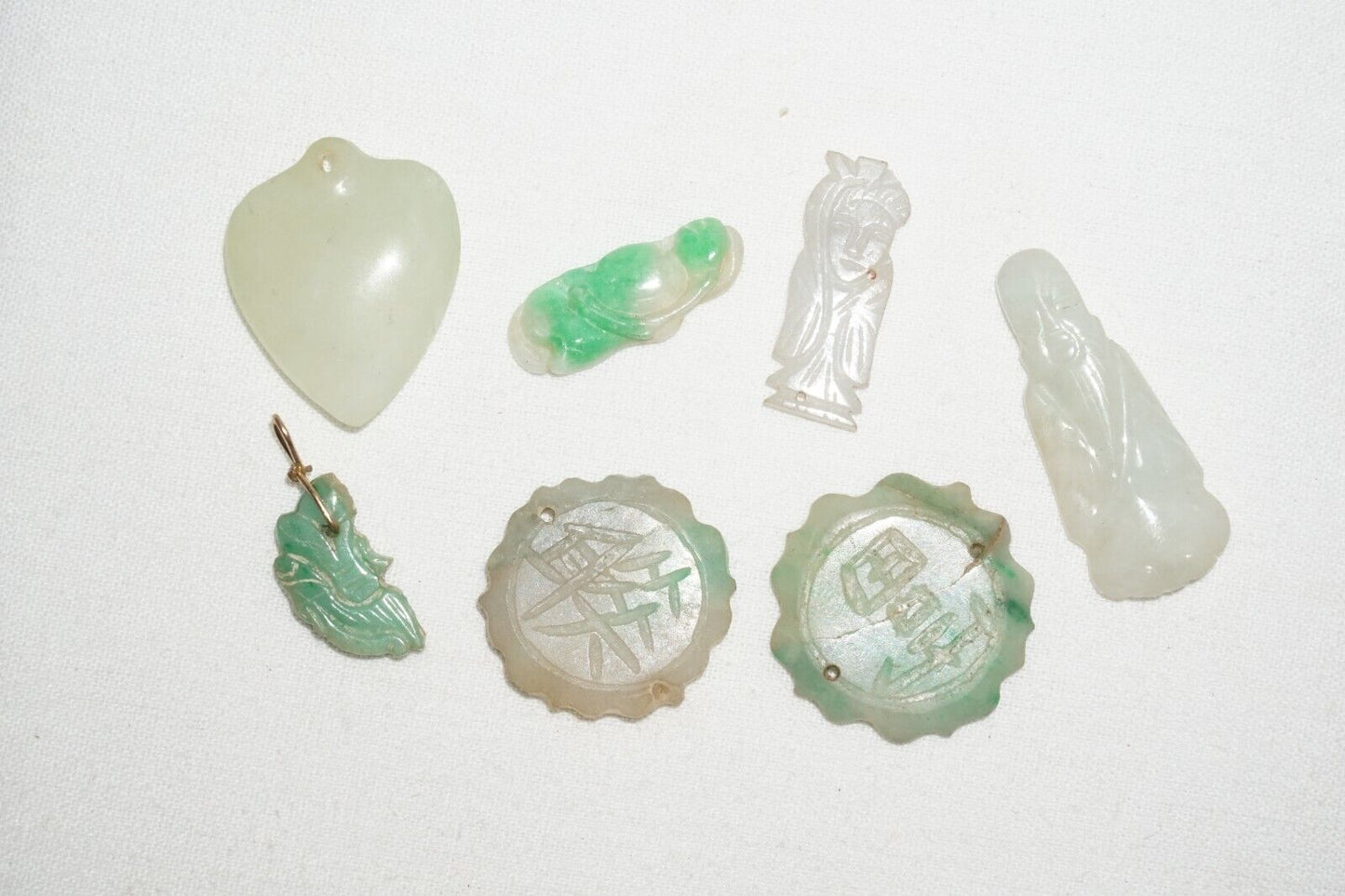 7Pc Vintage Chinese Miniature Jadeite Jade Carved Pendants & Ornaments (***)