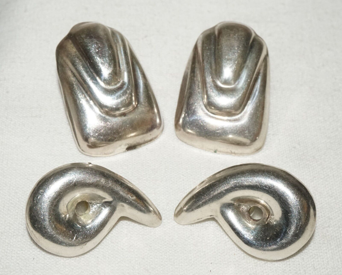 2x Pair Vintage Mexican Modernist Sterling Silver Earrings - signed (KoS) L12
