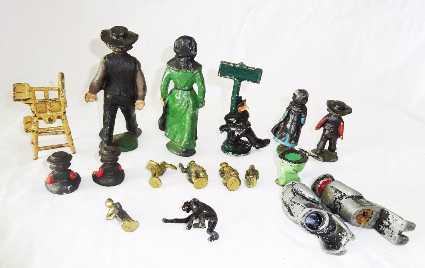 17x Antique Enameled Lead + Brass Figures & Furniture (Mal)