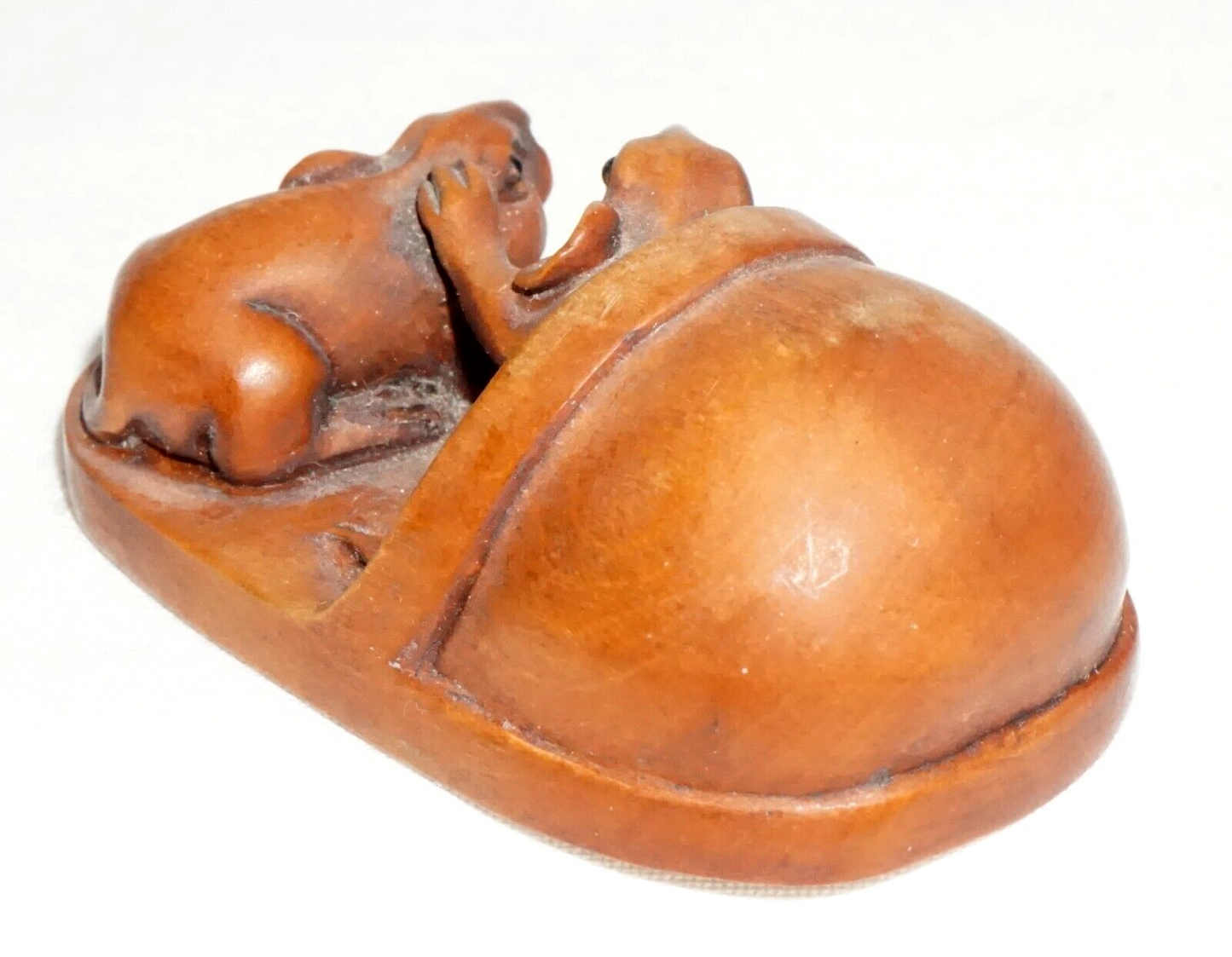 Vintage Japanese Carved Wooden Netsuke Two Mice in a Loafer (FeH