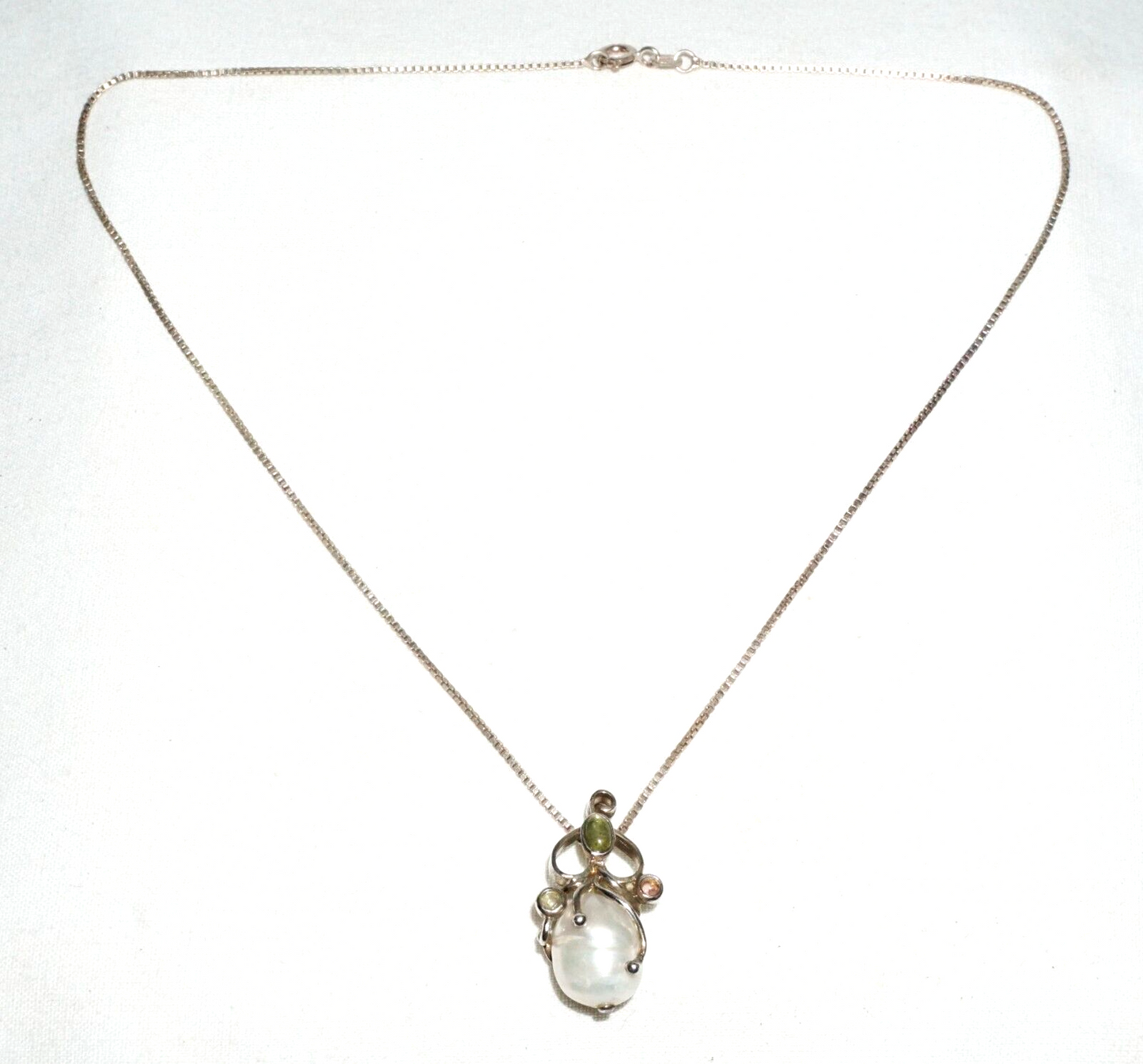 Vtg Sterling Silver Choker Necklace w. Silver & Pearl & Tourmaline Pendant (---)