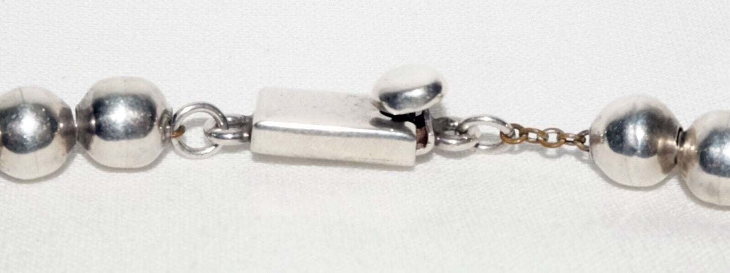 Vintage Mexican Sterling Silver Graduated Bead Necklace w. Clasp (KoS) L9