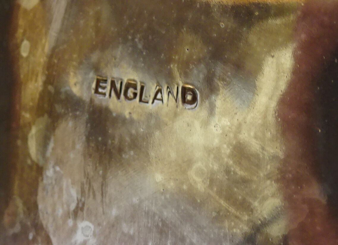 English Silver Plated 3x Shell Motif Serving Tray with Handle (Kow)