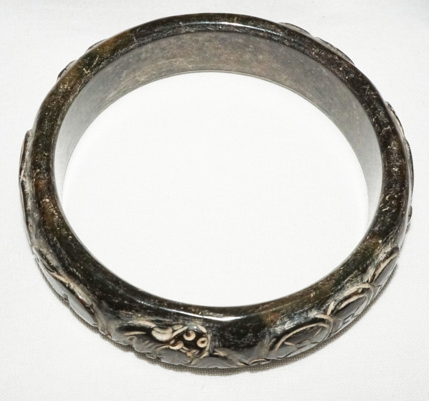 Vintager Chinese Steatite Relief Coin & Bat & Rabbit Bangle Bracelet (LeS) B45