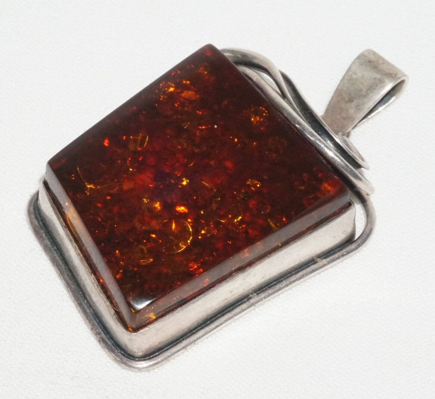 Vintage Modernist Sterling Silver Pendant with Baltic Amber Accent (LoC)22