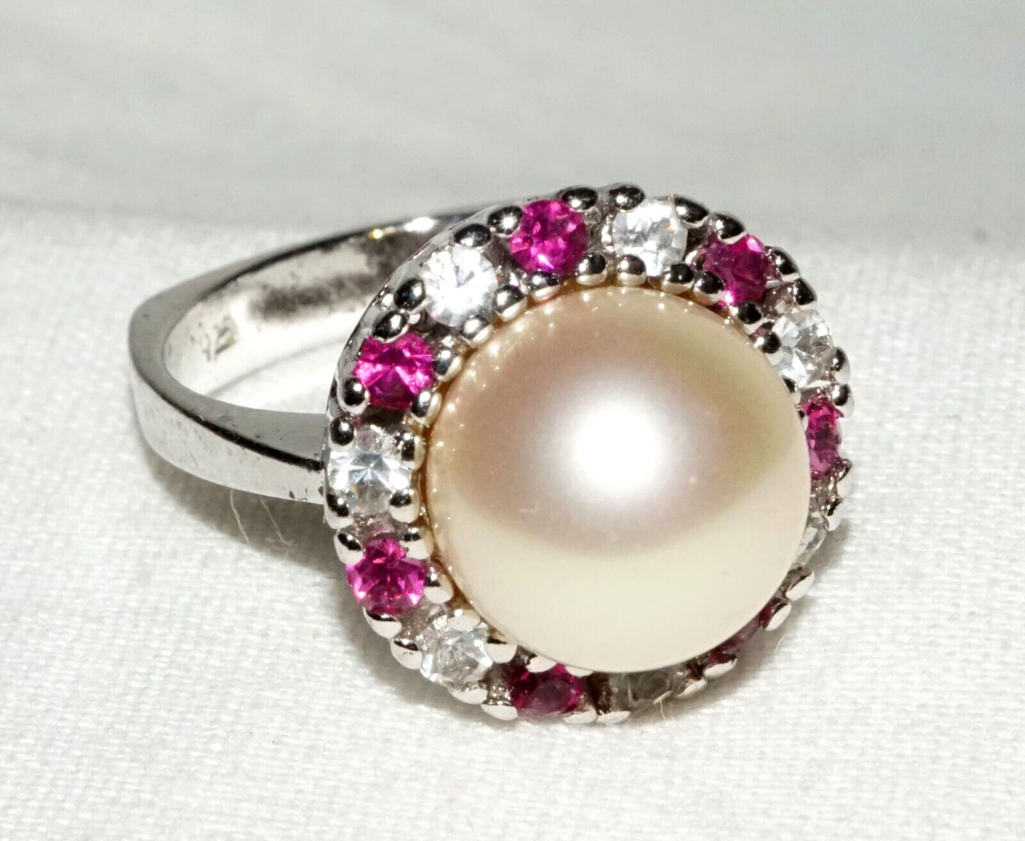 Vintage Sterling Silver Ring Sz. 5.25 w. Faux Pearl & Synthetic Stones (KoS) L17