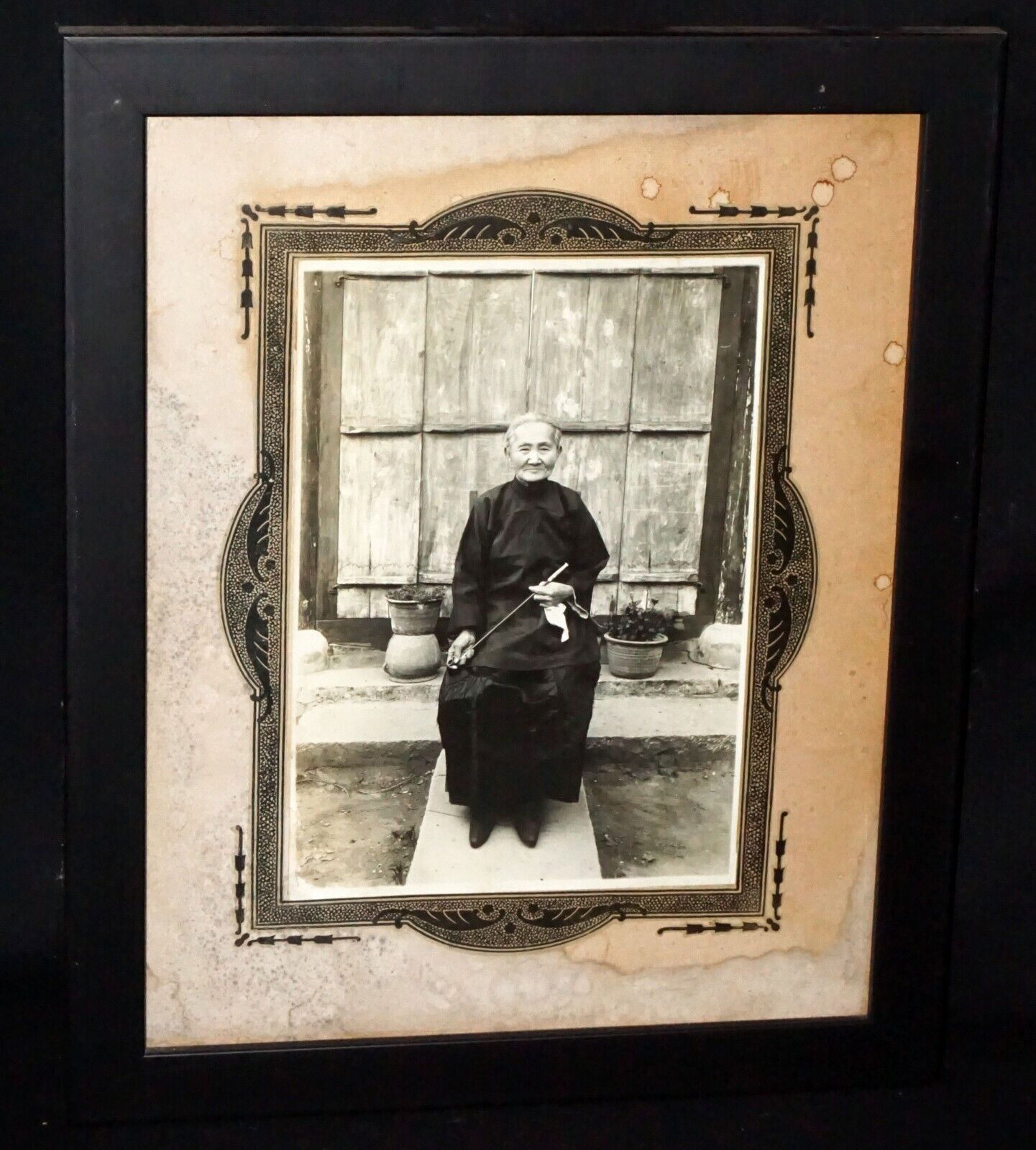 1900 Chinese Framed B&W Photo "Old Female Figure" by unknown maker (Mil)