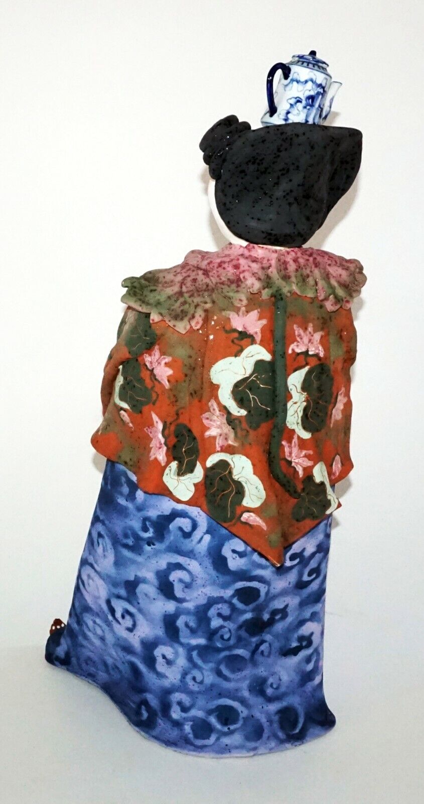 2000 Hawaii Pottery Sculpture Chinese Tang Waitress by Vicky Chock (B.1943)(CWo)