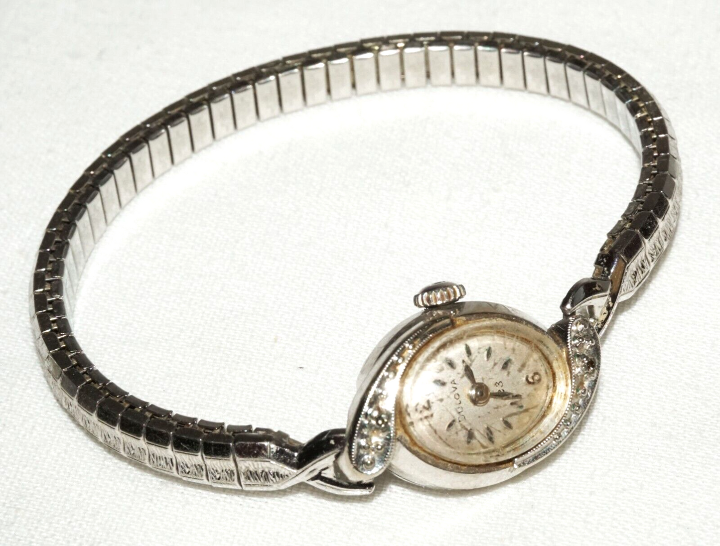 Vintage 10k White Gold Plated Ladies Wristwatch & Stainless Steel Band (MuS)