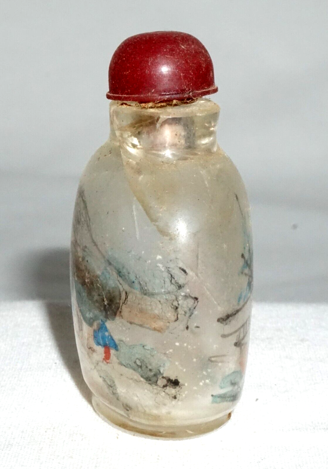 Vintage Chinese Reverse Painted Glass Snuff Bottle w. Figure Landscape (LLA) IC