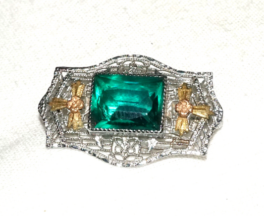 Art Deco 10k White Gold Filigree Mini Brooch w. Green Glass Accent (BeM)#3