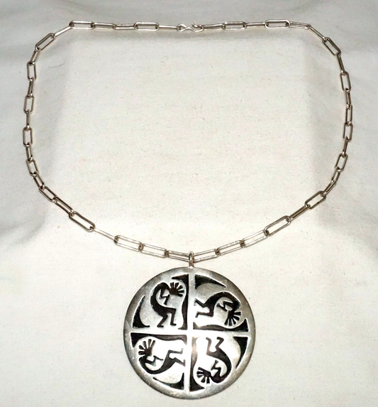 Vtg. S.W. US Sterling Silver Necklace & Pendant Kokopelli & Man in Maze (BeM)