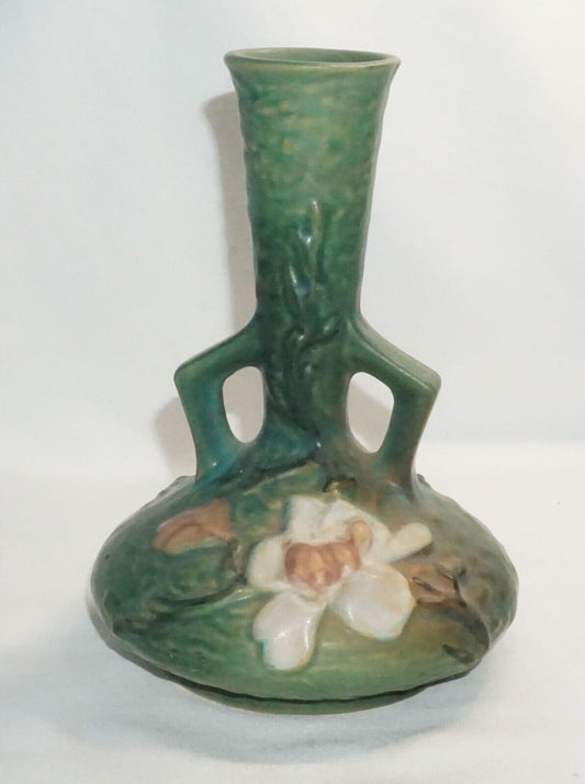 Vintage Roseville 179-7 Green Magnolia Vase Mint Condition (NeW)