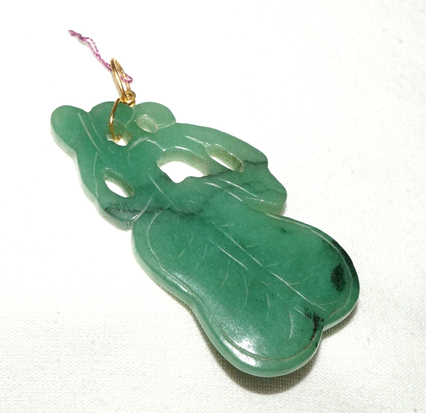 Vintage Chinese Green Jade Leaf Motif Pendant w. 14k Y. Gold Bail (LeS)L20