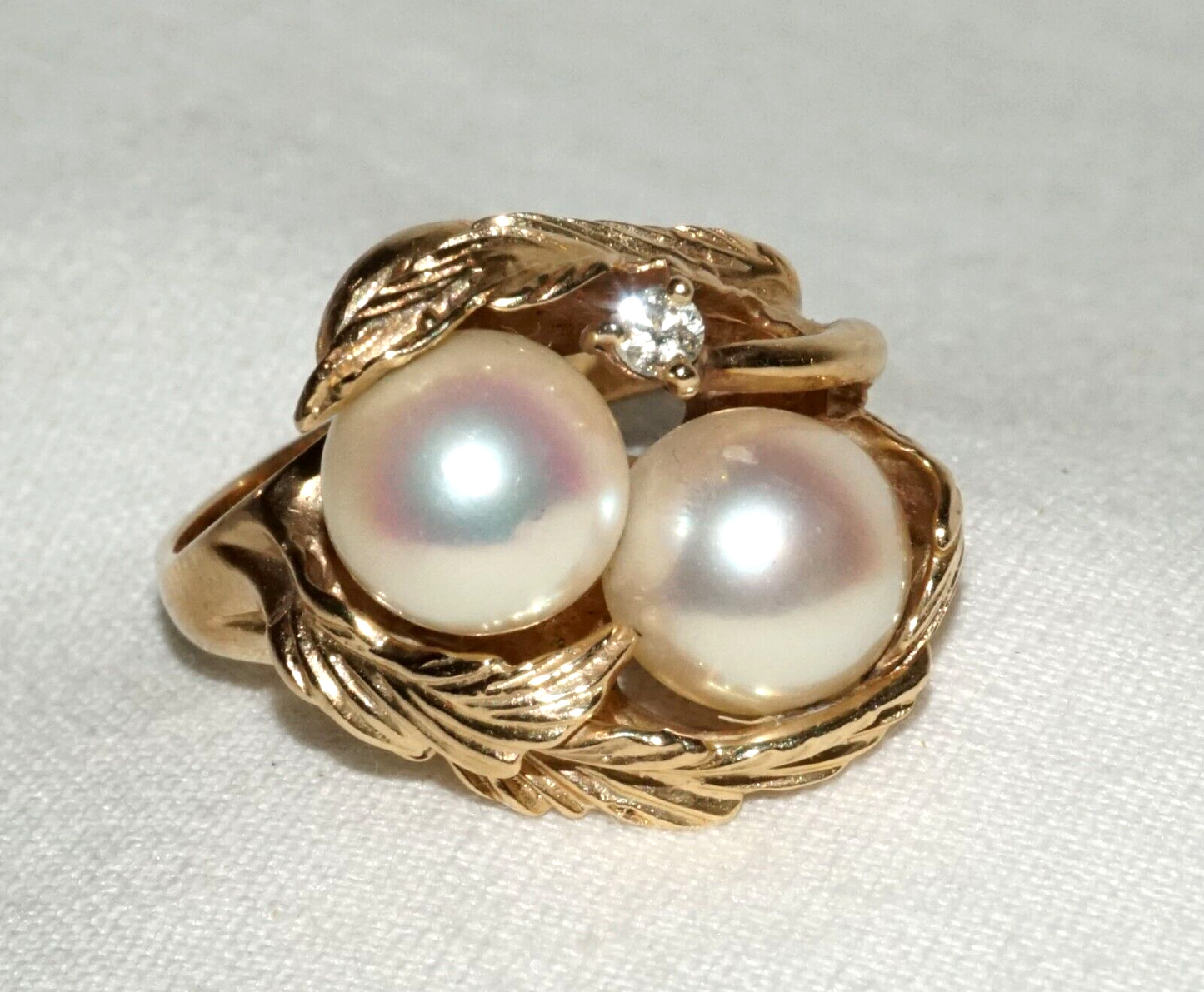 Vintage US 14k Yellow Gold Ring Sz.6.5 w. 2x Pearls & 1x Diamond Accent (FeD)