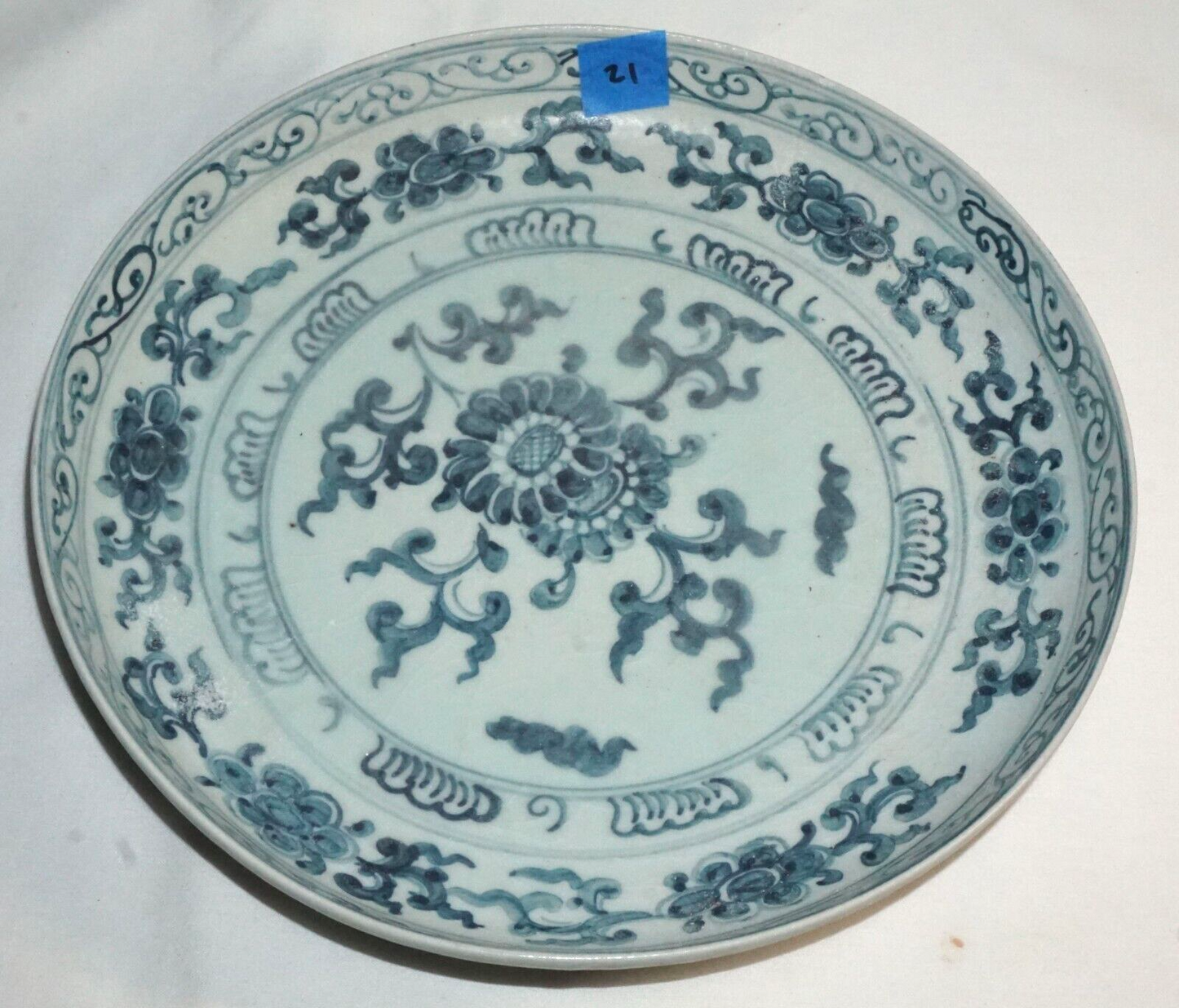 16C Chinese Anamese Blue & White Floral Motif Large Plates or Chargers (JSt)21