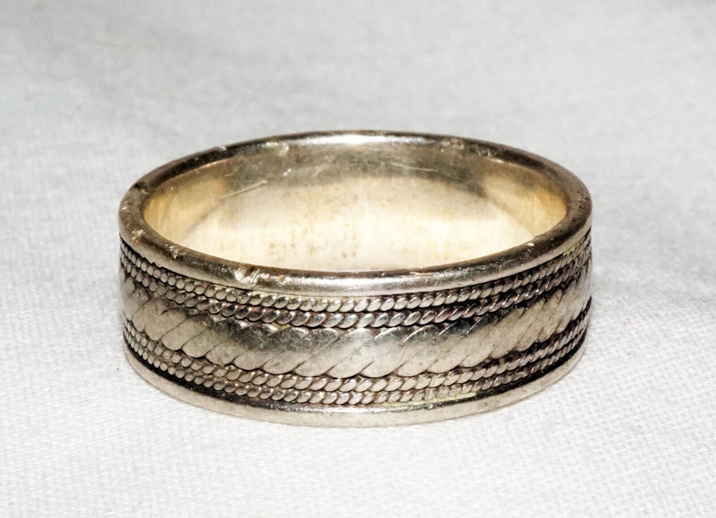 Vintage Sterling Silver Men's Ring Sz. 13.25 w. Banded Designs (ShI)