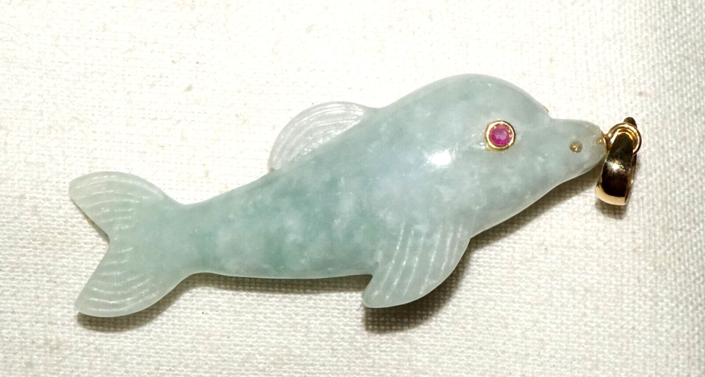 Vintage Chinese 14k Yellow Gold Jadeite Jade Dolphin Pendant w. Ruby Eyes (KiL)