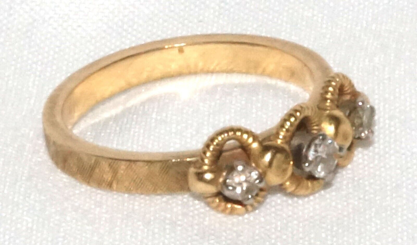 Vintage 14k Yellow Gold Custom Ring Accented w 3 Diamonds Sz 6.5 (QuC) 24