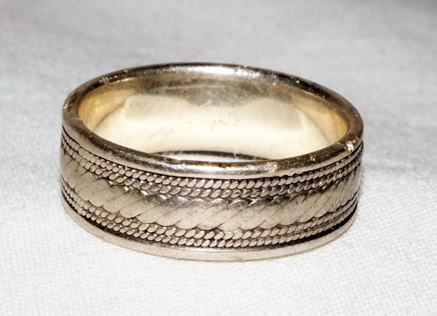 Vintage Sterling Silver Men's Ring Sz. 13.25 w. Banded Designs (ShI)