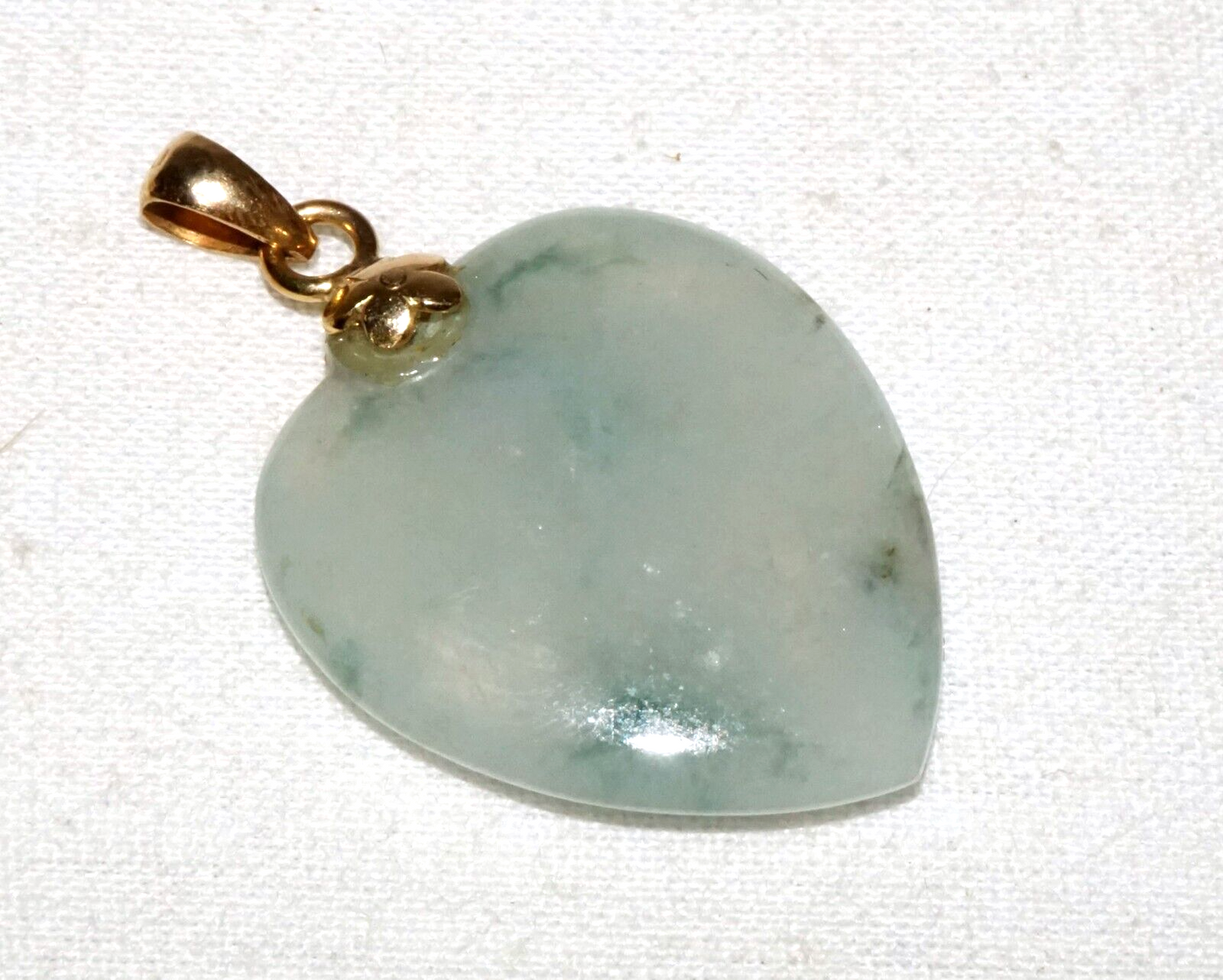 Vintage Chinese 14k Yellow Gold Translucent Jadeite Jade Heart Pendant (InS)L6