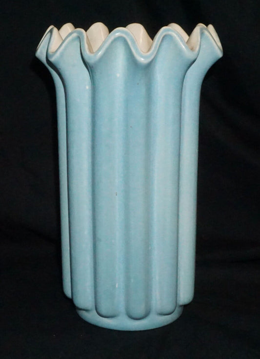 Vintage Red Wing Pottery Scalloped Vase Blue Cream Style 1149 (NeW)