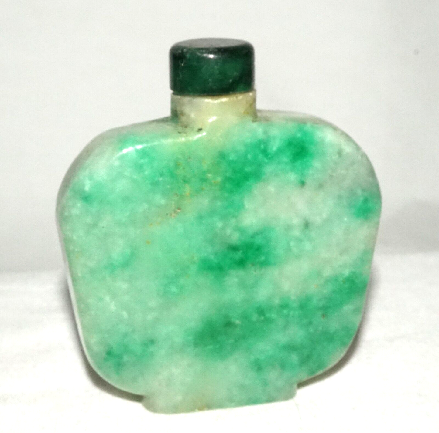 Vintage Chinese Mottle Apple Green Jadeite Jade Snuff Bottle & Stopper (LeS)