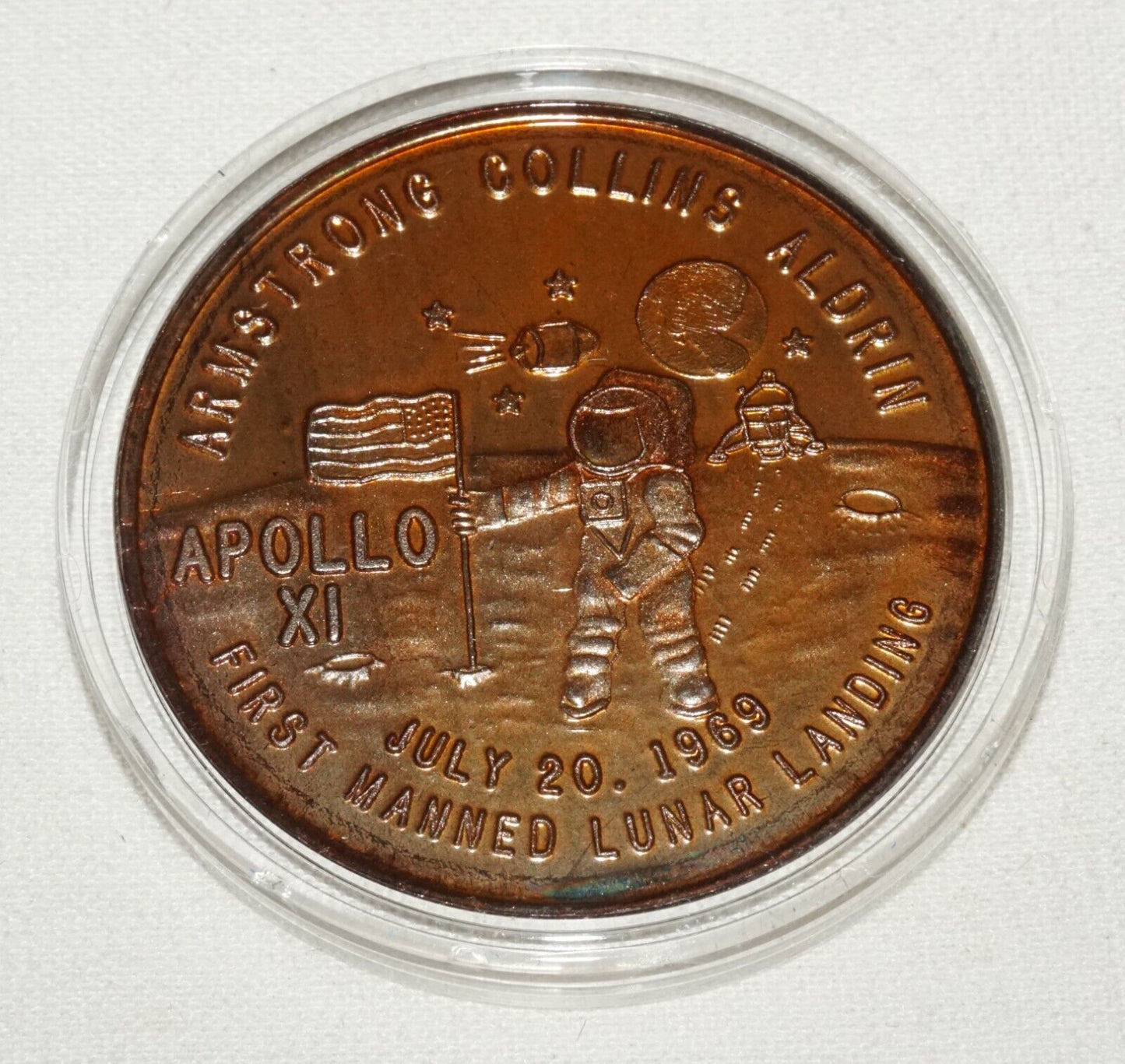 1969 US NASA Apollo 11 Moon Landing Medal in Wooden Box (KiL)