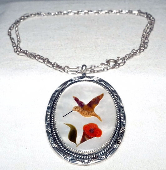 Vintage S.W. US Sterling Silver Necklace MoP & Humming Bird Inlay Pendant (BeM)