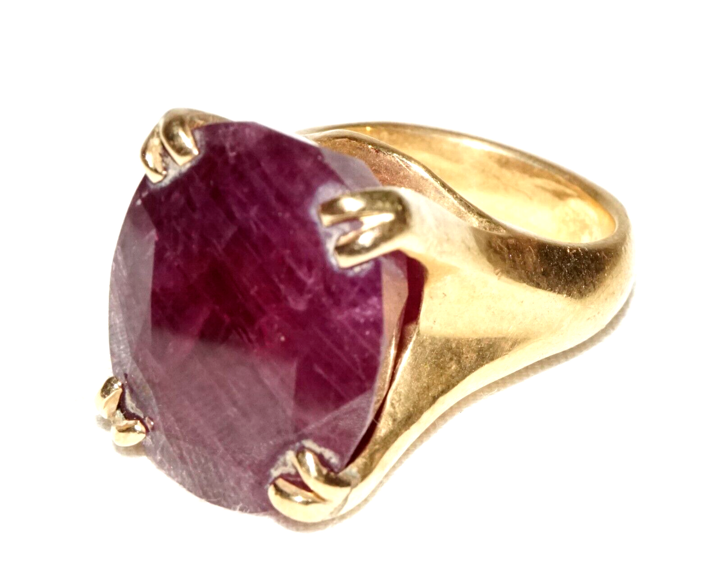 Vintage 14k Yellow Gold Ring Sz.6.75 w. 1x Large Ruby approx. 28ct. (LeS)L22