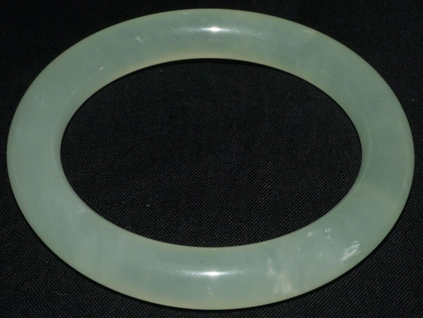 Vintage Chinese Semi Translucent Pale Green Glass Bangle Bracelet (LeS) B64