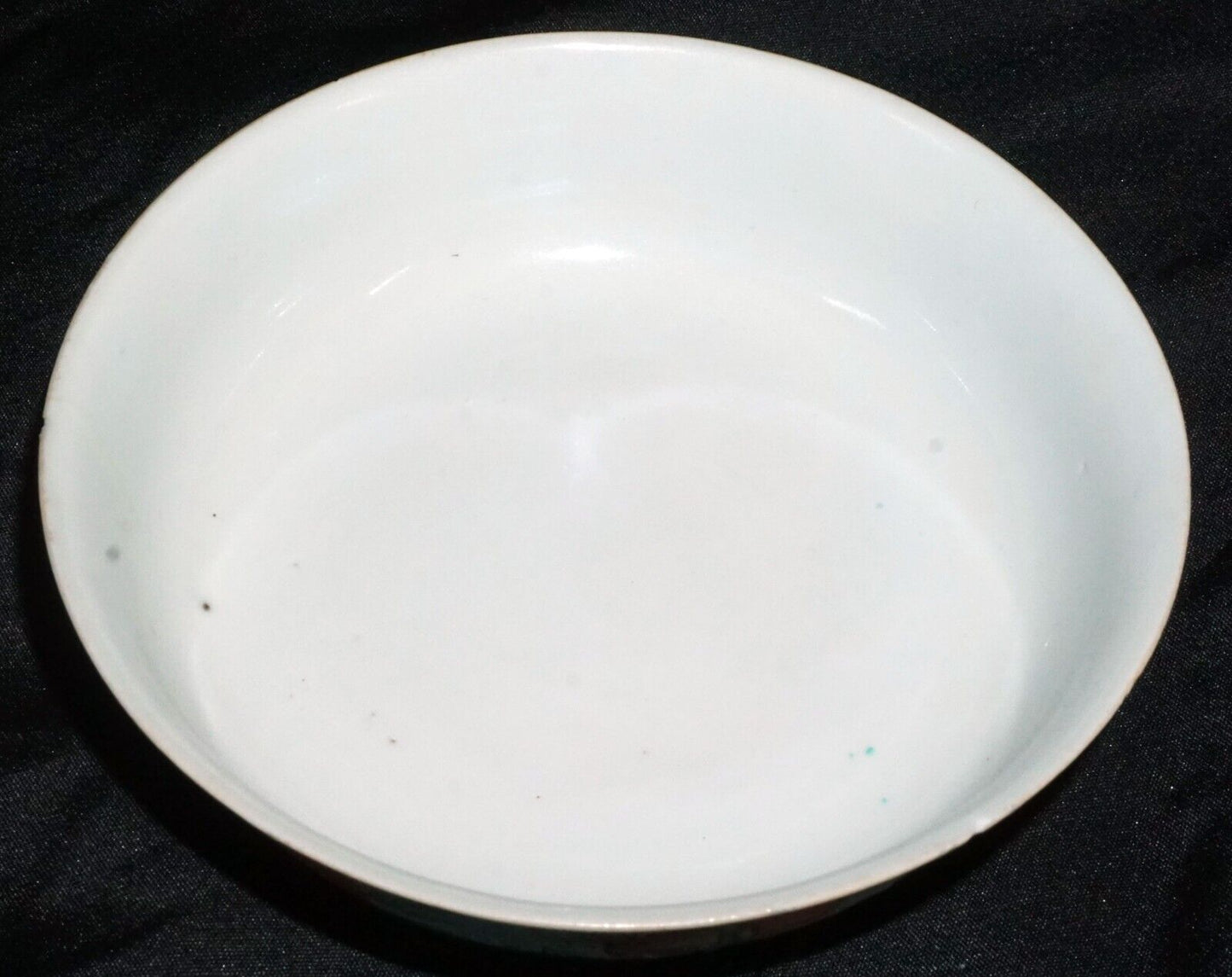 Antique Chinese Porcelain Bowl Multicolor Fruit Turquoise Ground Motif (WCa) IC