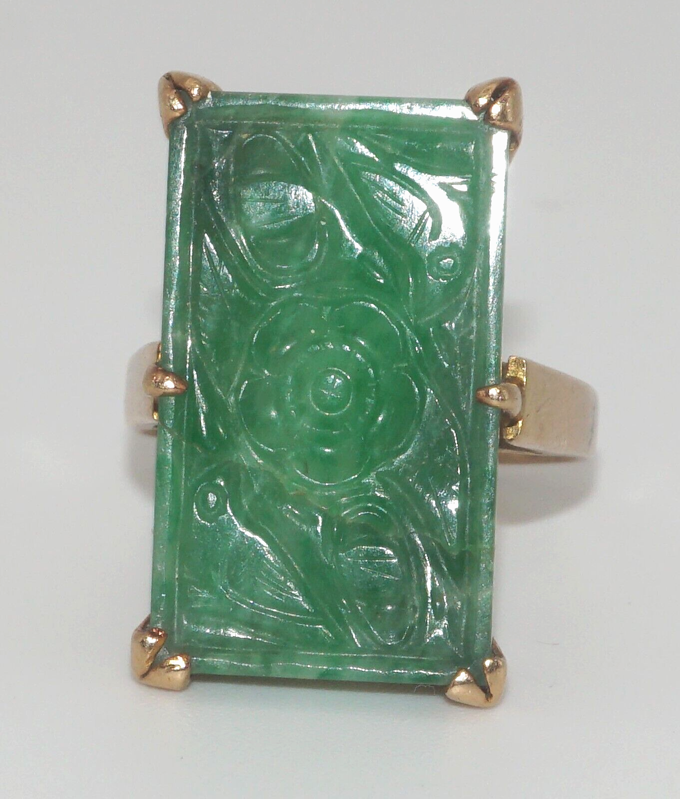 Vintage Art Deco 14k Yellow Gold Ring Sz. 9.25 w Carved Jadeite Accent (LeD)