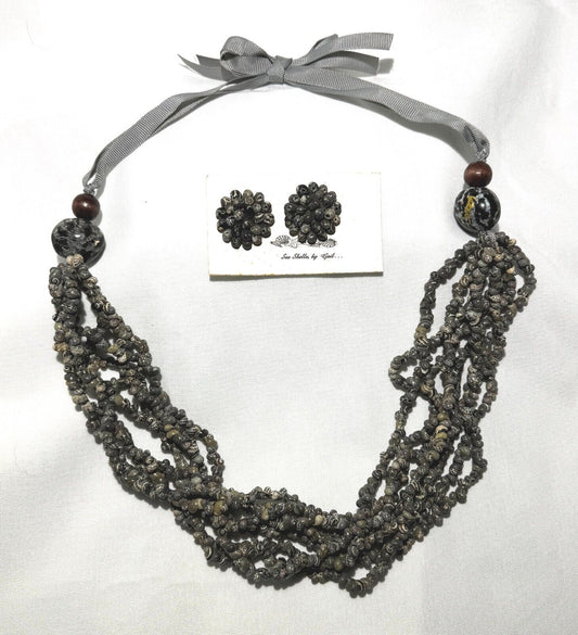 Vtg 8x Strand Grey Shell Necklace w Kukui Nut & Wood Beads & Earrings (KiL)4