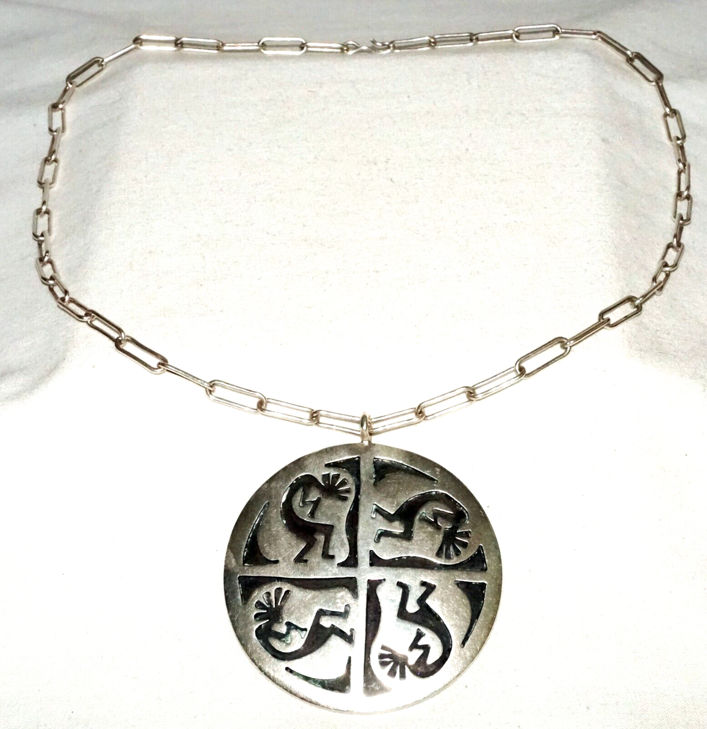 Vtg. S.W. US Sterling Silver Necklace & Pendant Kokopelli & Man in Maze (BeM)